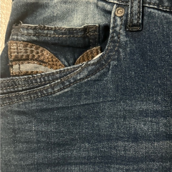 NWT:Men Cultura straight fit jeans, Size 38, Y2K Flair, Vintage wash, & Retro - Picture 4 of 15